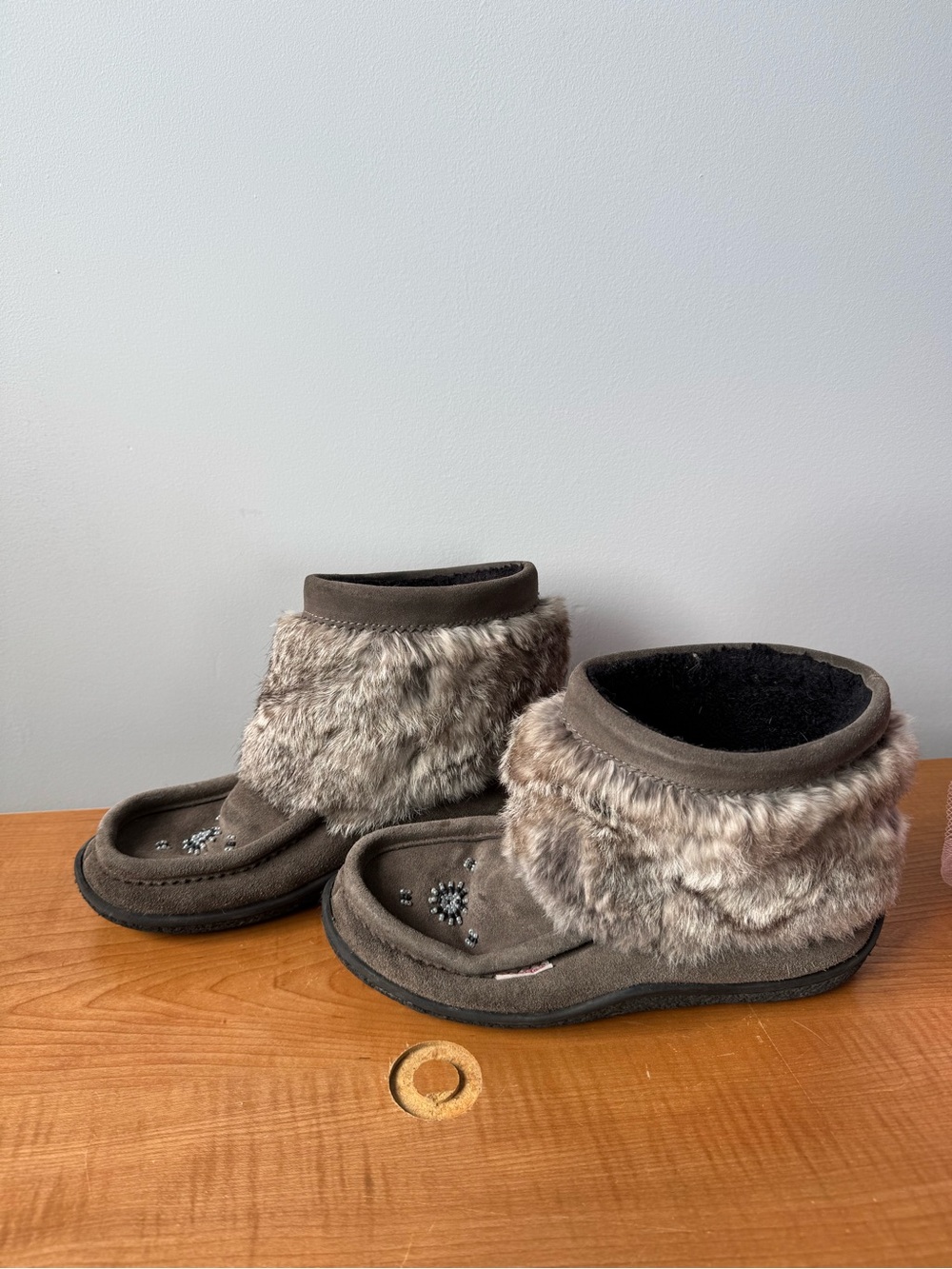 (9) Softmoc moccasins